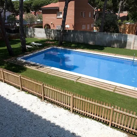 Sg Marina 54 * Кастельдефельс